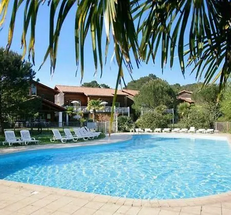 Cosy Sanna 3 Etoiles Piscine, 2 Ch *